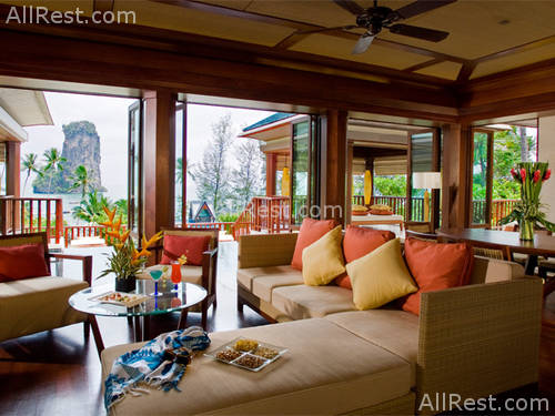 Centara Grand Beach Resort & Villas 14